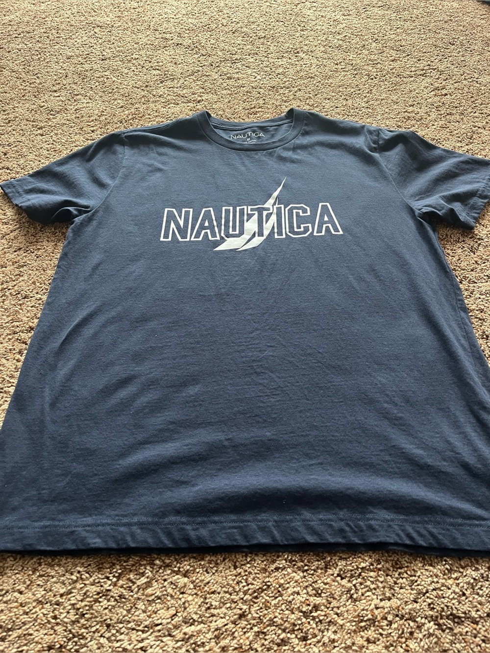 Nautica Men’s Navy Graphic Logo Short Sleeve T-shirt